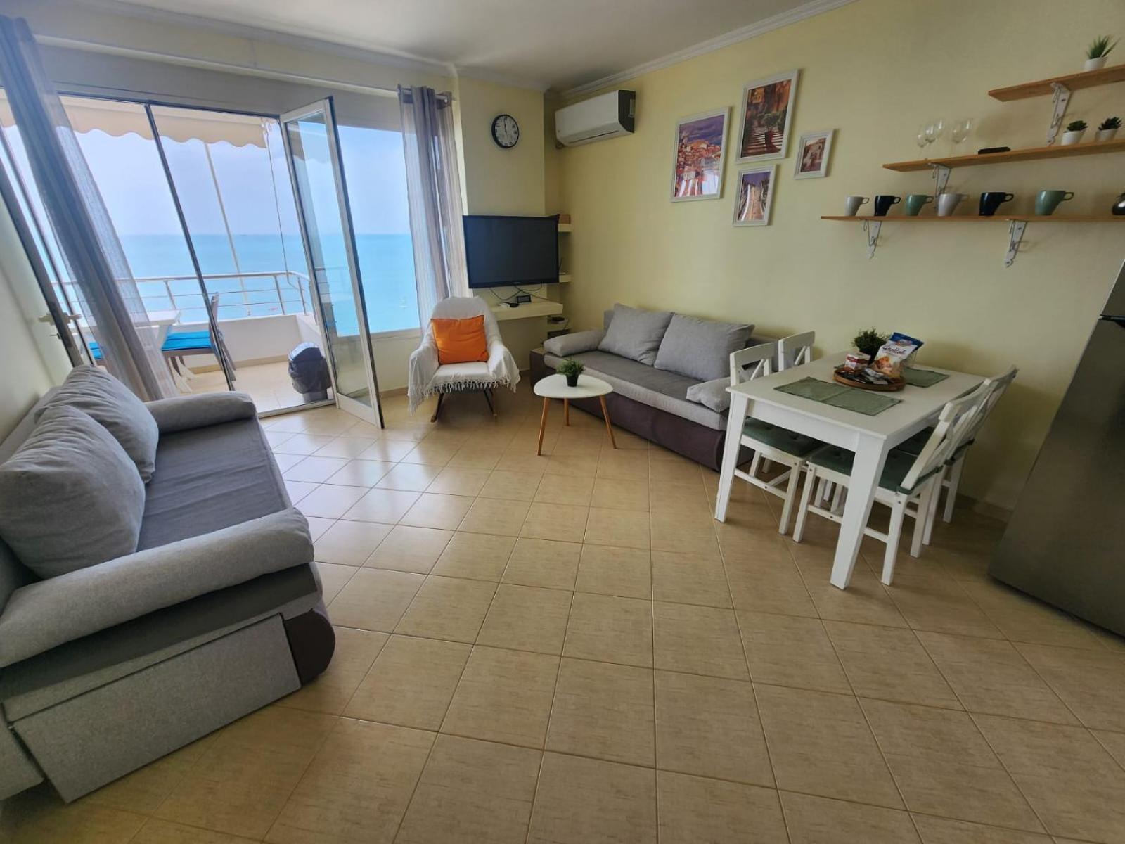 Matin Apartment Sea View Дуррес Экстерьер фото