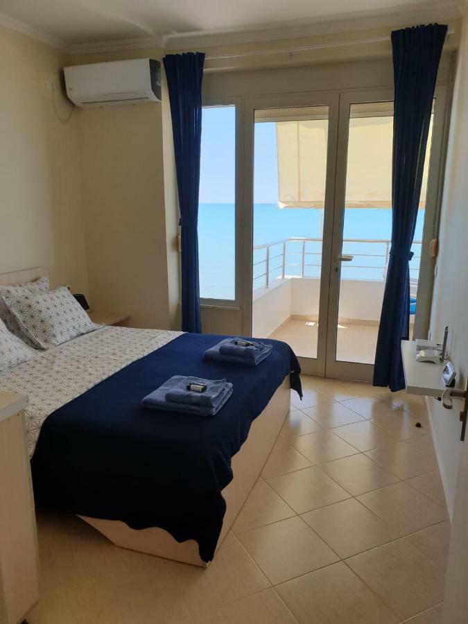 Matin Apartment Sea View Дуррес Экстерьер фото